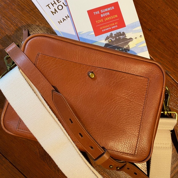 Madewell Bags Madewell Large Transport Camera Bag In English Saddle